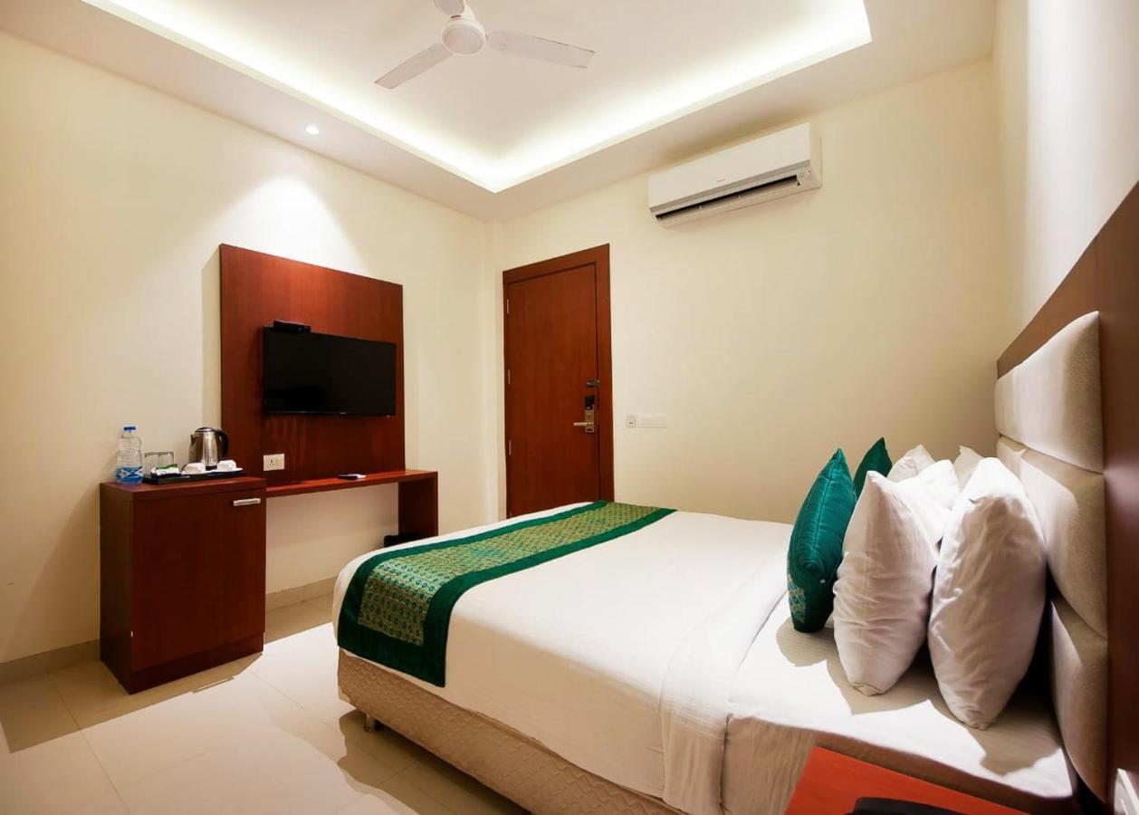 ניו דלהי Hotel Z Suite-Near Delhi Airport מראה חיצוני תמונה