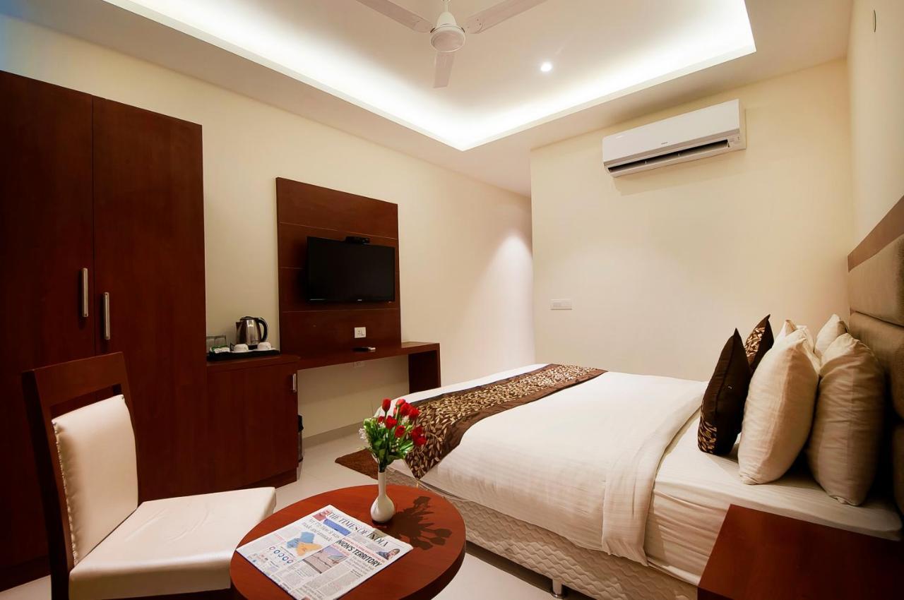 ניו דלהי Hotel Z Suite-Near Delhi Airport מראה חיצוני תמונה