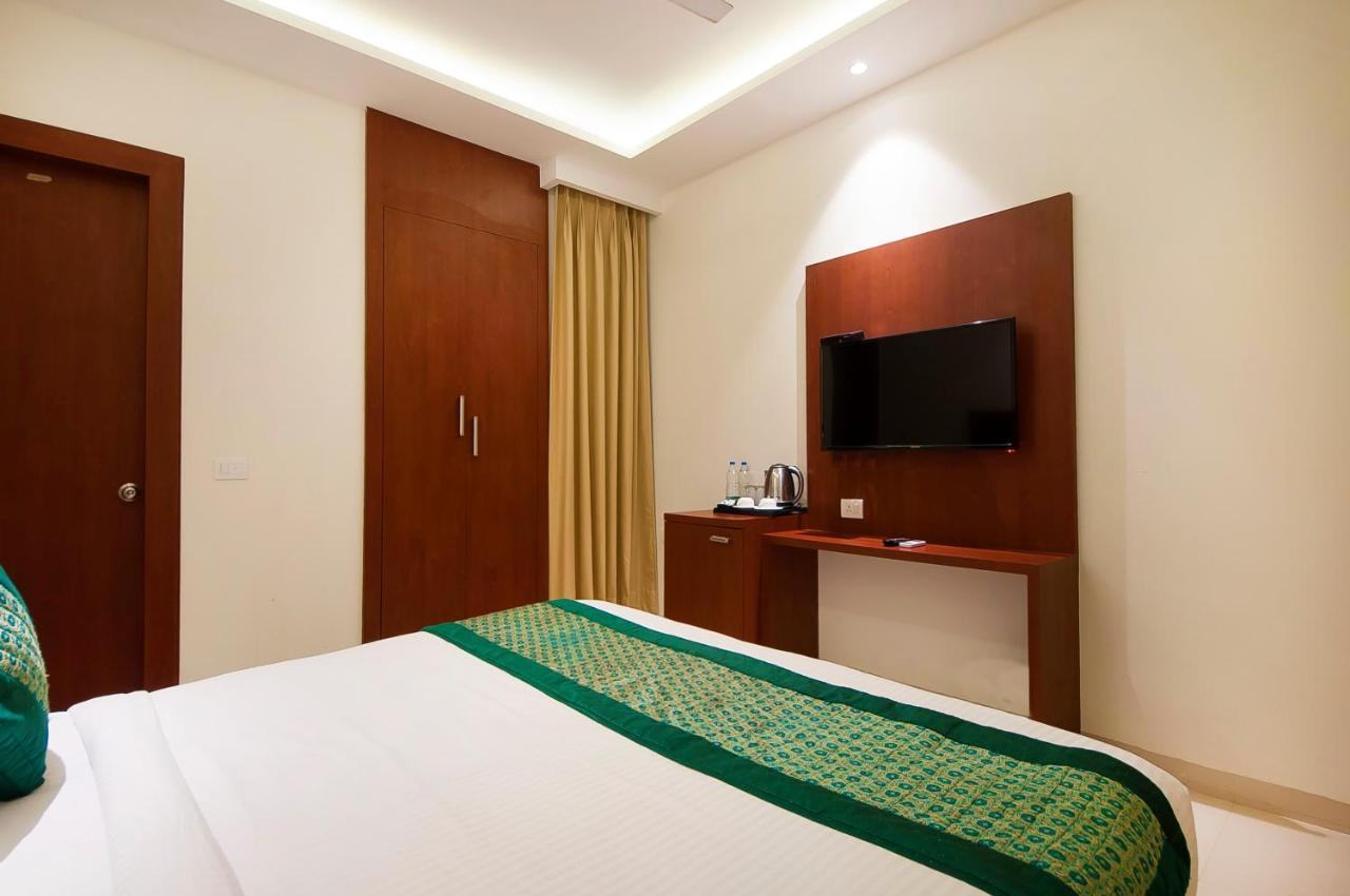 ניו דלהי Hotel Z Suite-Near Delhi Airport מראה חיצוני תמונה
